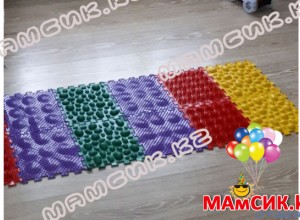 1.ОРТО ПАЗЛ Коврик массажный Ёжики от 5 лет
